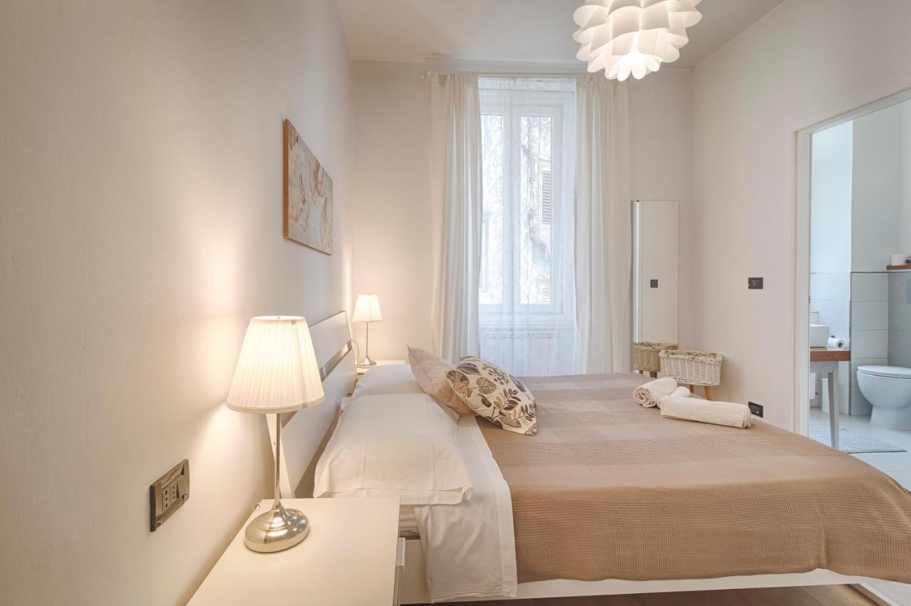 Mihaela Apartment - Charme Near The Station Trieste Bagian luar foto